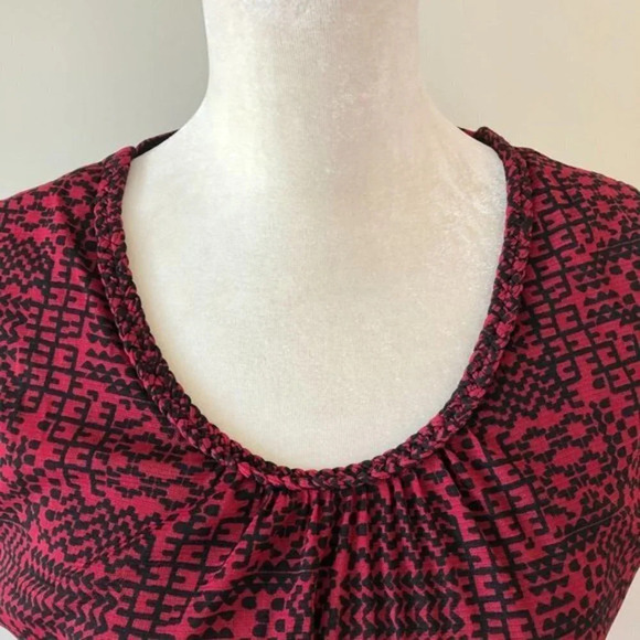 Croft & Barrow Red and Black Print Tank Top Shell - Picture 3 of 5